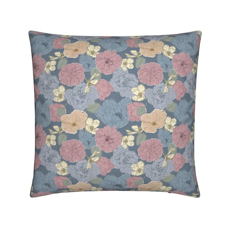 All in Bloom Fluwelen Kussen | Dutch Bloom Collection | By C Studio